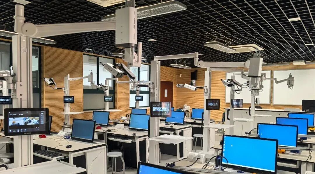 数智赋能科学教育，奥威亚携手风华中学探索实验教学新路径